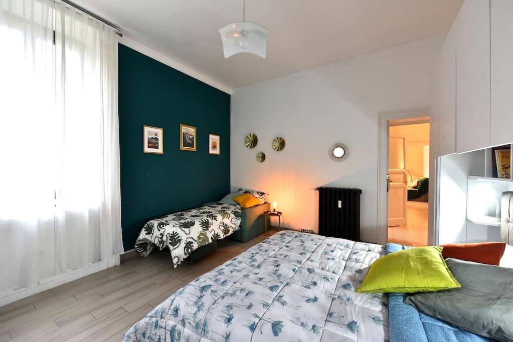 Ferienwohnung Caseospitali - Angolo Bernini Trilocale Luminoso Mailand Exterior foto