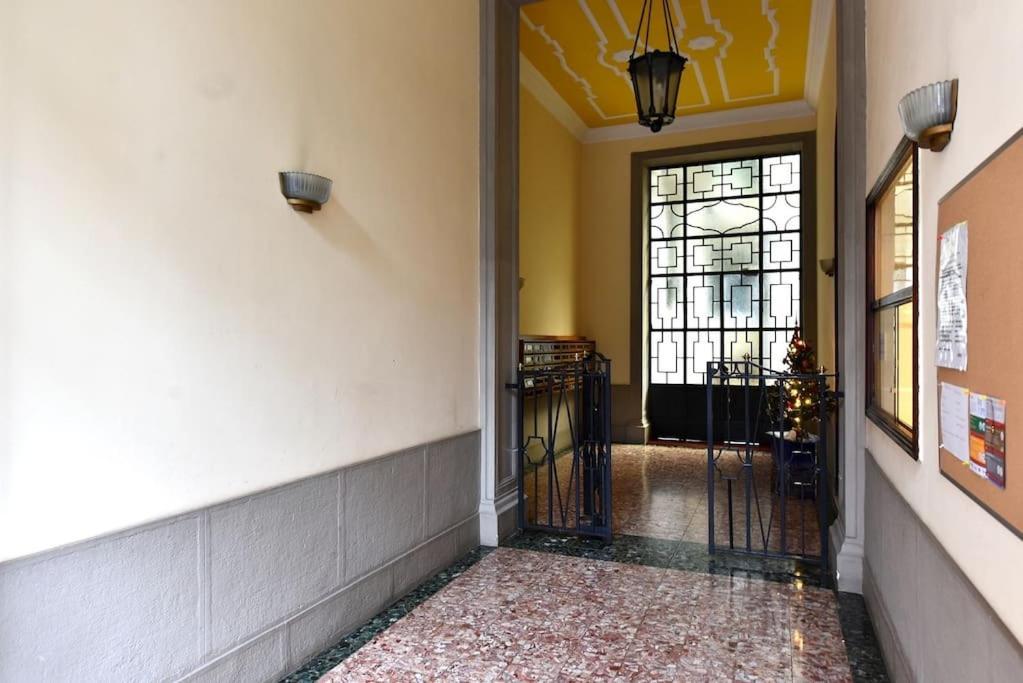 Ferienwohnung Caseospitali - Angolo Bernini Trilocale Luminoso Mailand Exterior foto